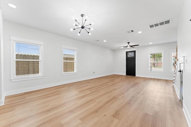 7222 Market Street, Houston, TX 77020