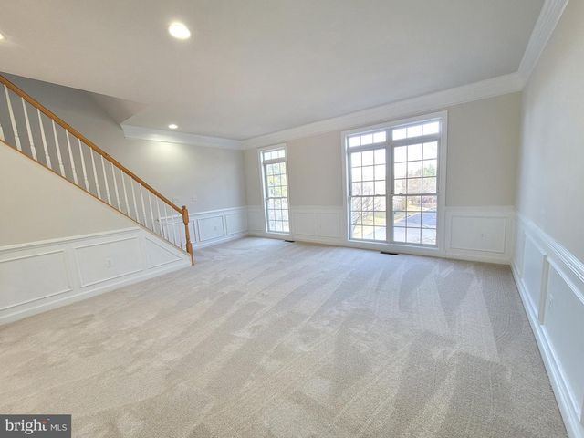 13660 LAVENDER MIST LN, Centreville, VA 20120