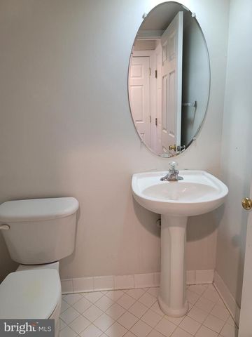 13660 LAVENDER MIST LN, Centreville, VA 20120