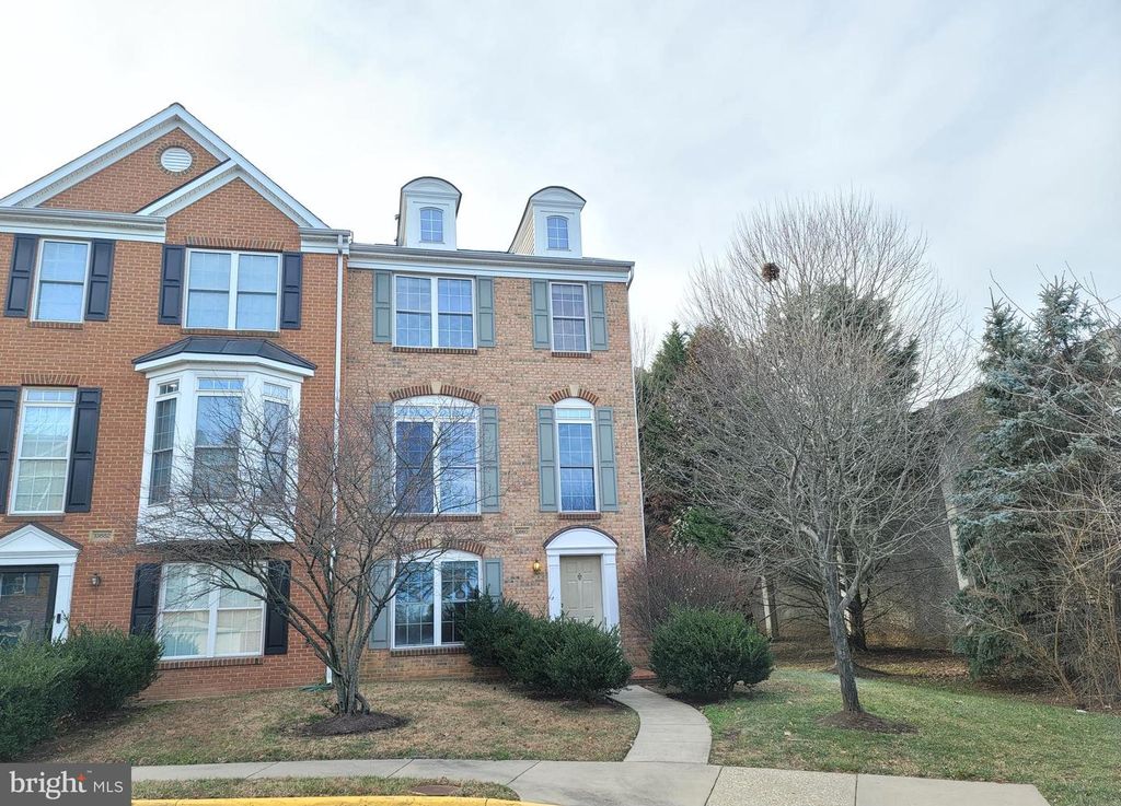 13660 LAVENDER MIST LN, Centreville, VA 20120
