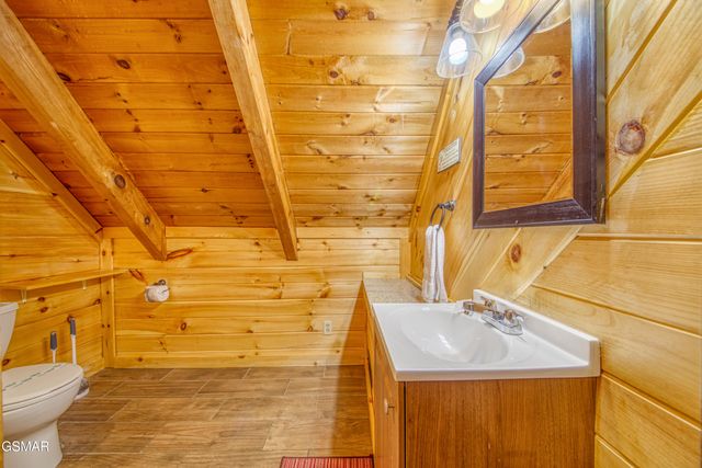 3079 Walden Ridge Road, Sevierville, TN 37862