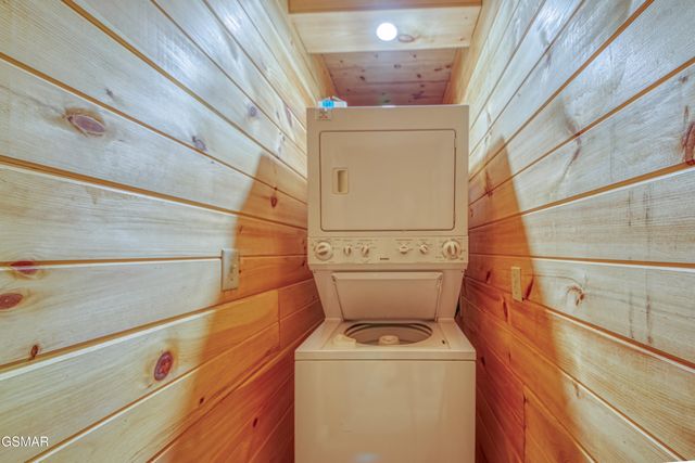 3079 Walden Ridge Road, Sevierville, TN 37862