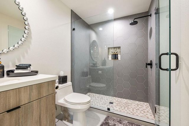 76658 Daffodil Drive, Palm Desert, CA 92211