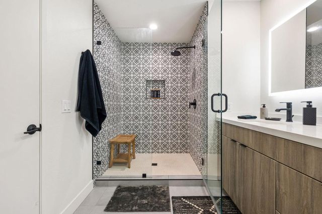 76658 Daffodil Drive, Palm Desert, CA 92211