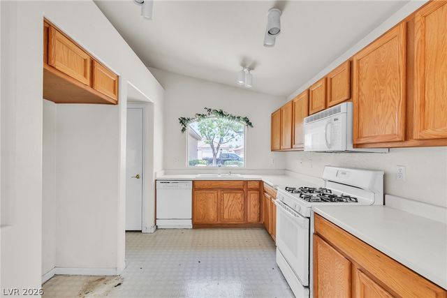5683 Great Eagle Court, Las Vegas, NV 89122