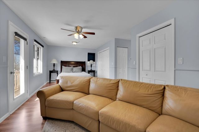 49 N Lake Avenue, Fox Lake, IL 60020