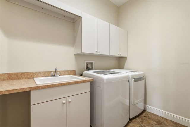 7451 POINTE VENEZIA DRIVE, Orlando, FL 32836