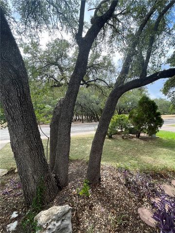 404 N Rainbow Bridge DR, Cedar Park, TX 78613