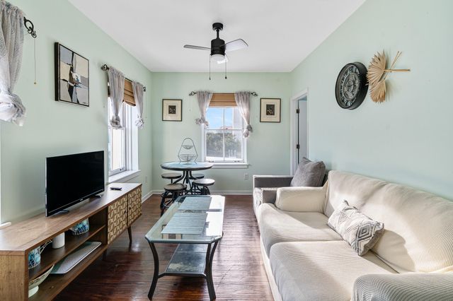 54 Wentworth Street Apt 9, Charleston, SC 29401