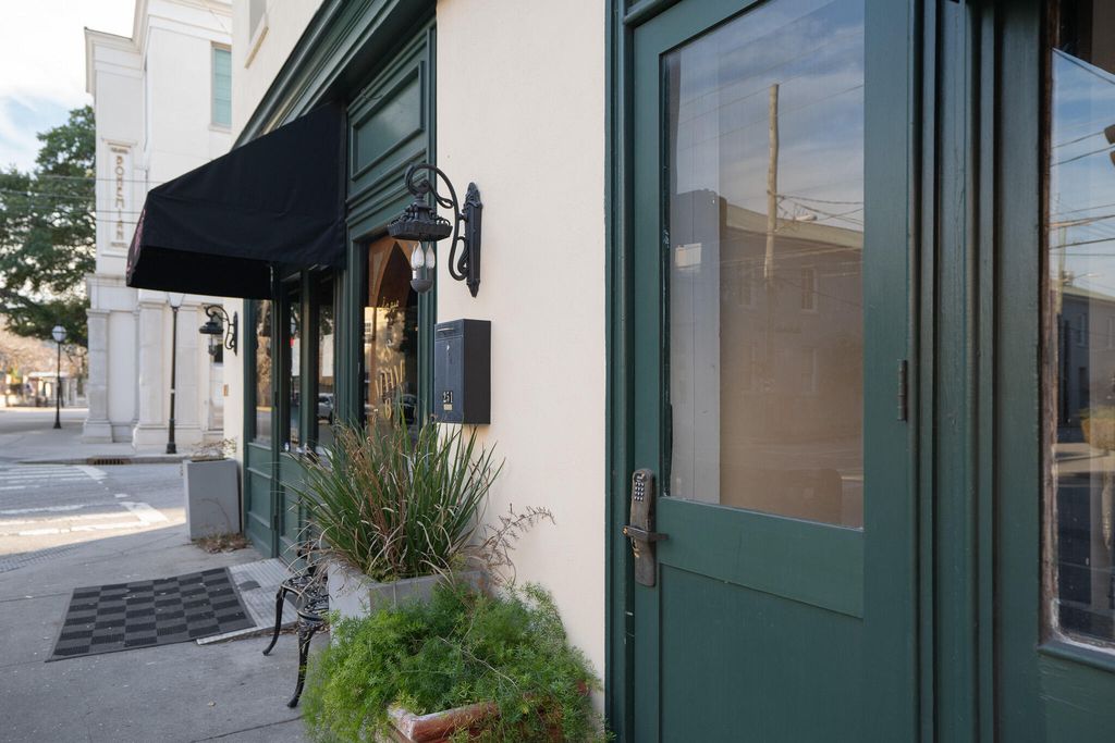 54 Wentworth Street Apt 9, Charleston, SC 29401