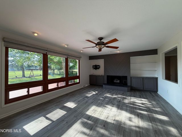 2956 W Byrnwyck Road, Maumee, OH 43537