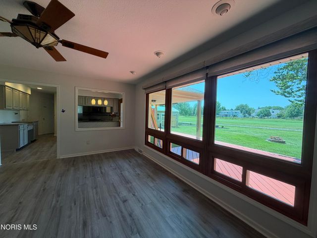 2956 W Byrnwyck Road, Maumee, OH 43537
