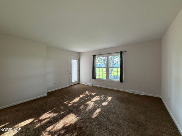 2956 W Byrnwyck Road, Maumee, OH 43537