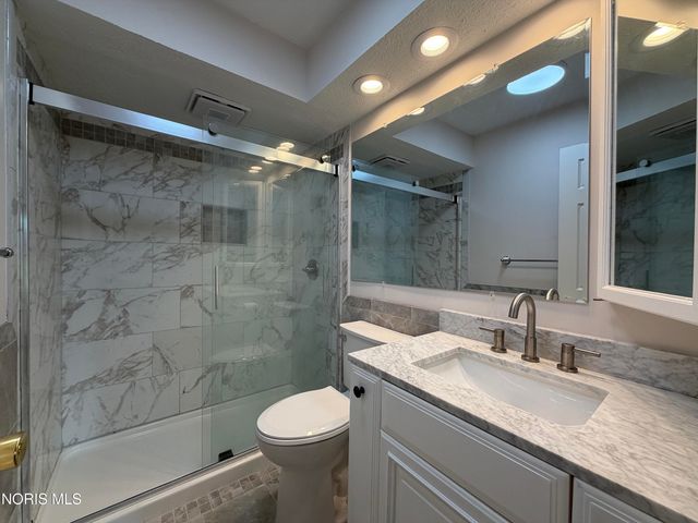 2956 W Byrnwyck Road, Maumee, OH 43537