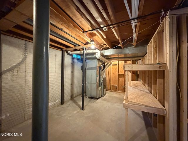 2956 W Byrnwyck Road, Maumee, OH 43537