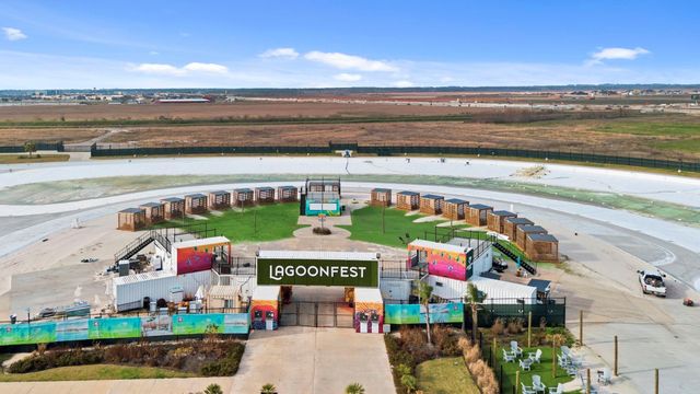 2133 Windy Grove Drive, Texas City, TX 77568