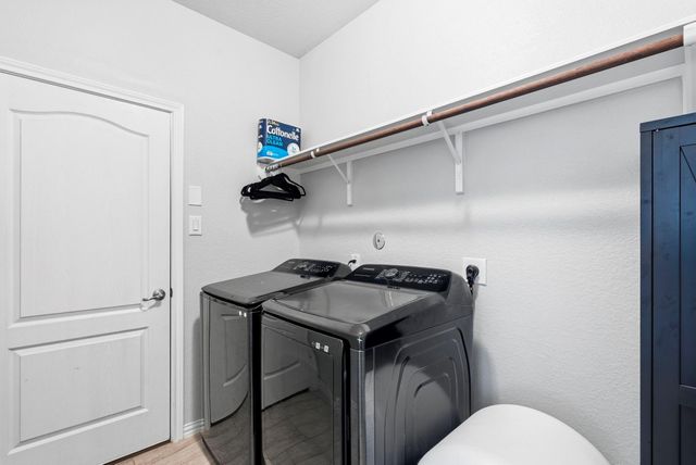 2133 Windy Grove Drive, Texas City, TX 77568