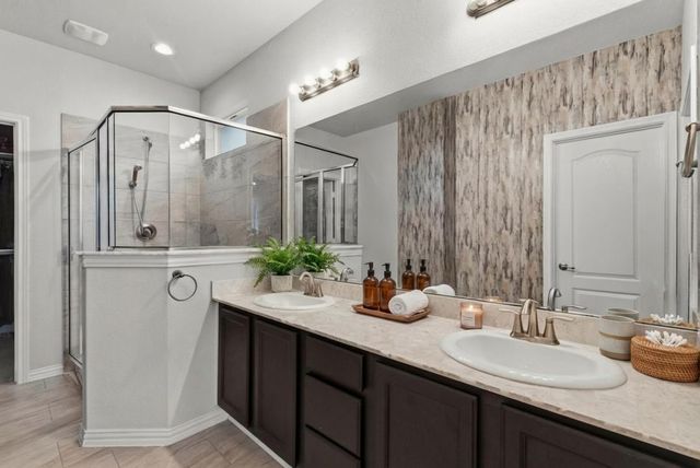 2133 Windy Grove Drive, Texas City, TX 77568