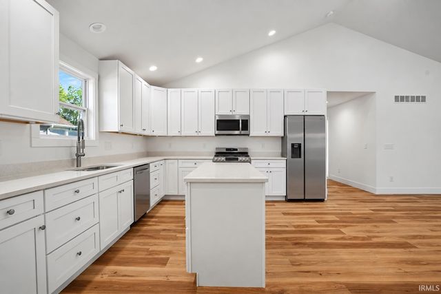 1513 E Borley Avenue, Mishawaka, IN 46545