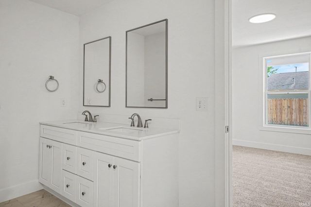 1513 E Borley Avenue, Mishawaka, IN 46545