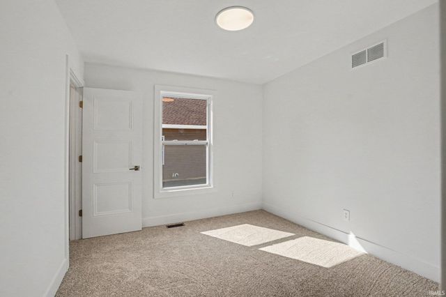 1513 E Borley Avenue, Mishawaka, IN 46545