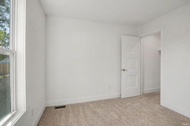 1513 E Borley Avenue, Mishawaka, IN 46545