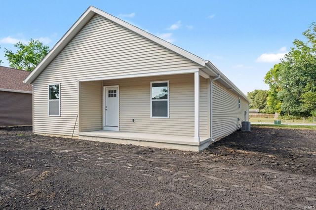 1513 E Borley Avenue, Mishawaka, IN 46545