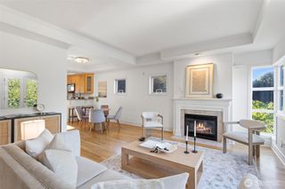 2301 W Crockett Street, Seattle, WA 98199