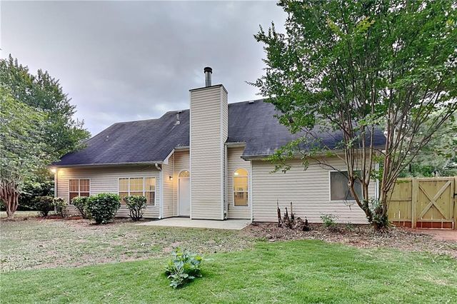 1480 Princeton View Court, Loganville, GA 30052
