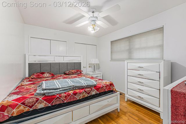 2338 Walter Avenue, Warren, MI 48092