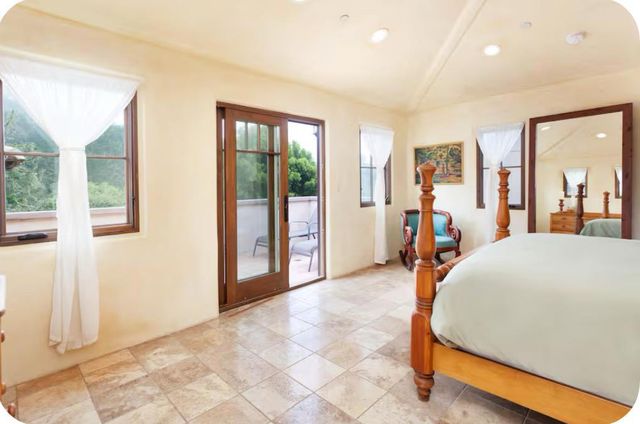 759 Rockaway Beach Avenue, Pacifica, CA 94044