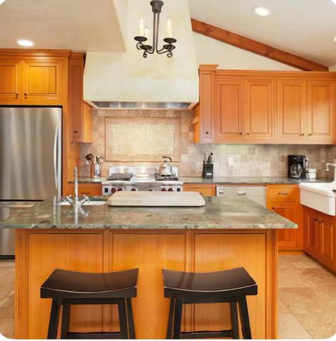 759 Rockaway Beach Avenue, Pacifica, CA 94044