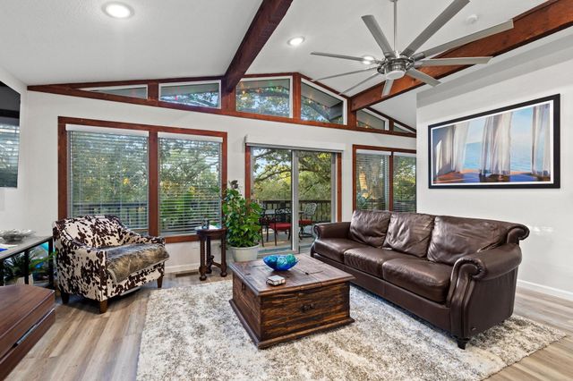 207 Wales Drive, Pottsboro, TX 75076