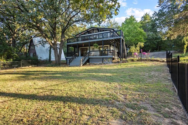 207 Wales Drive, Pottsboro, TX 75076