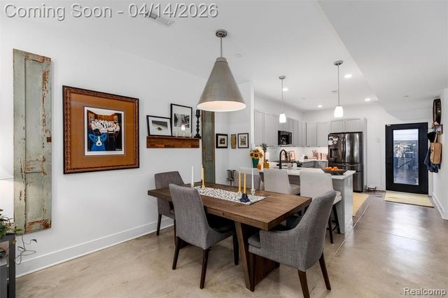 2736 Harrison Street, Detroit, MI 48216