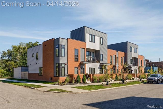 2736 Harrison Street, Detroit, MI 48216