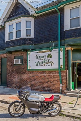 2736 Harrison Street, Detroit, MI 48216