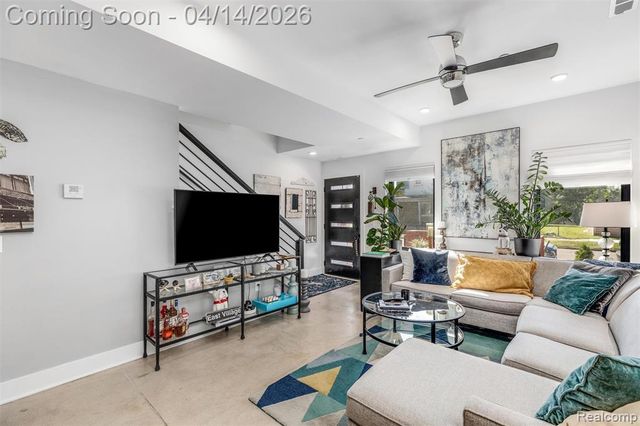 2736 Harrison Street, Detroit, MI 48216