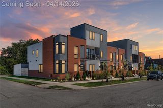 2736 Harrison Street, Detroit, MI 48216