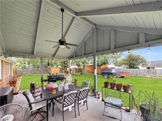 11703 Benton, Northport, AL 35475