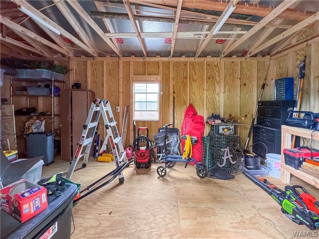 11703 Benton, Northport, AL 35475