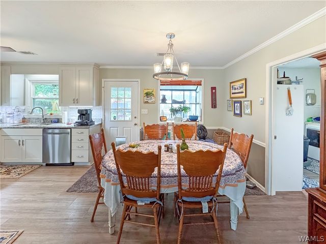 11703 Benton, Northport, AL 35475