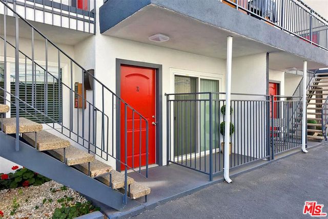 5529 Bonner Avenue 2, North Hollywood, CA 91601