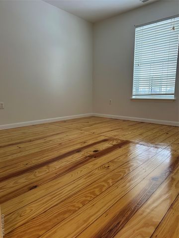 4 Marian Court, Warwick, NY 10990