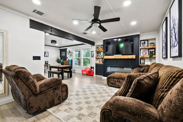 311 Boyd Loop, Bonham, TX 75418