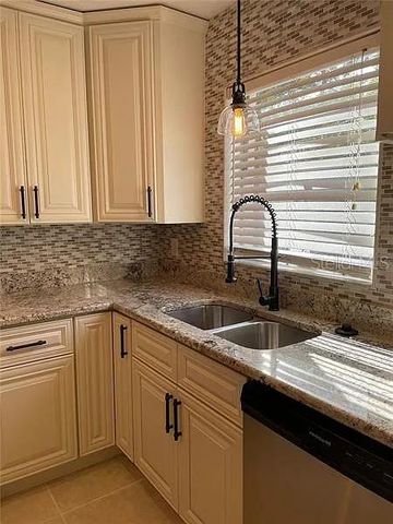 1424 CHESTERFIELD DRIVE, Dunedin, FL 34698