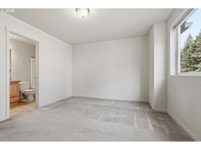 10525 Ne CEDAR FALLS Loop, Hillsboro, OR 97006