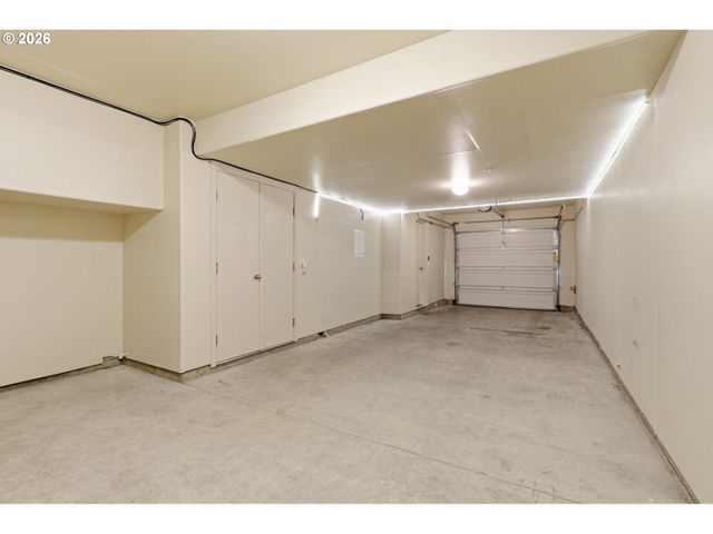 10525 Ne CEDAR FALLS Loop, Hillsboro, OR 97006