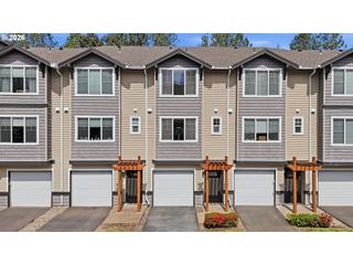 10525 Ne CEDAR FALLS Loop, Hillsboro, OR 97006