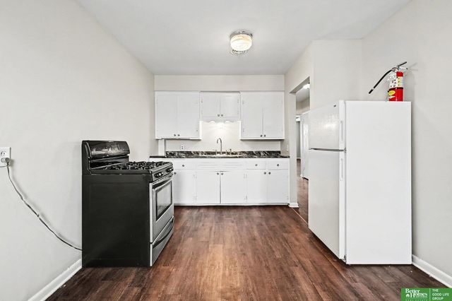 2416 S 16th Street, Omaha, NE 68108